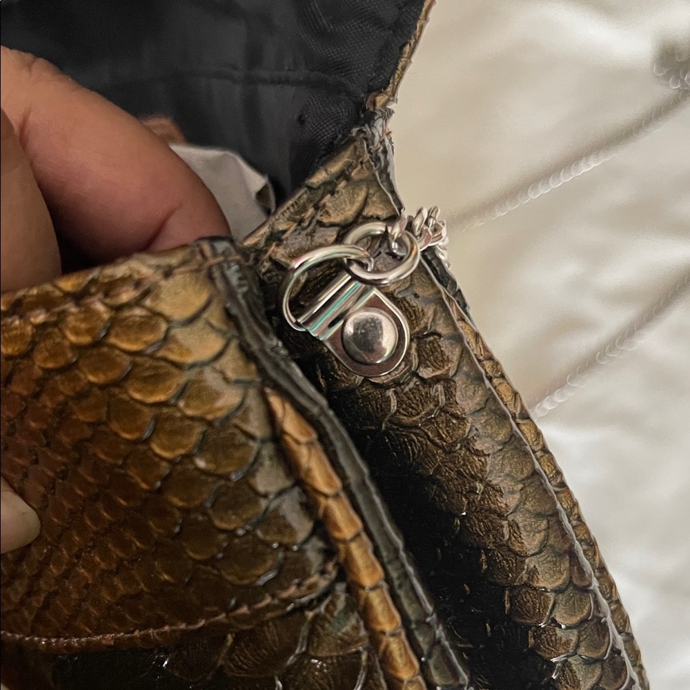 Chinese Laundry Metallic Brown and Black Clutch - Picture 7 of 7